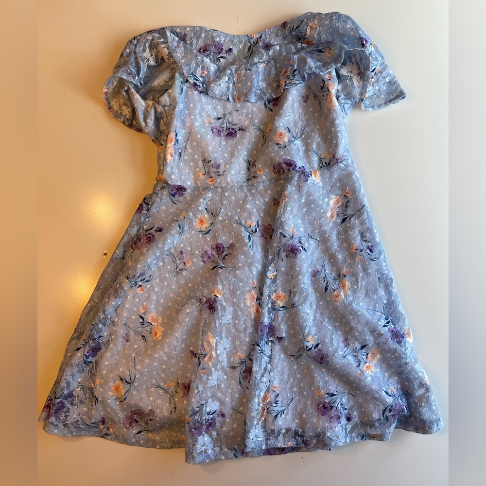 Pippa & Julie size 8 spring dress